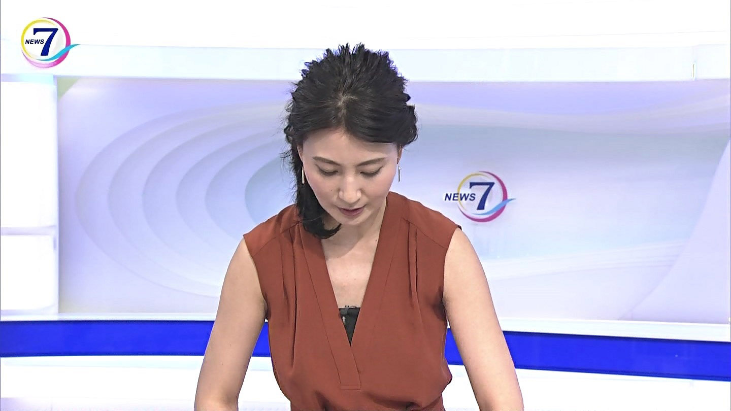 井上あさひアナのノースリーブに脇汗！