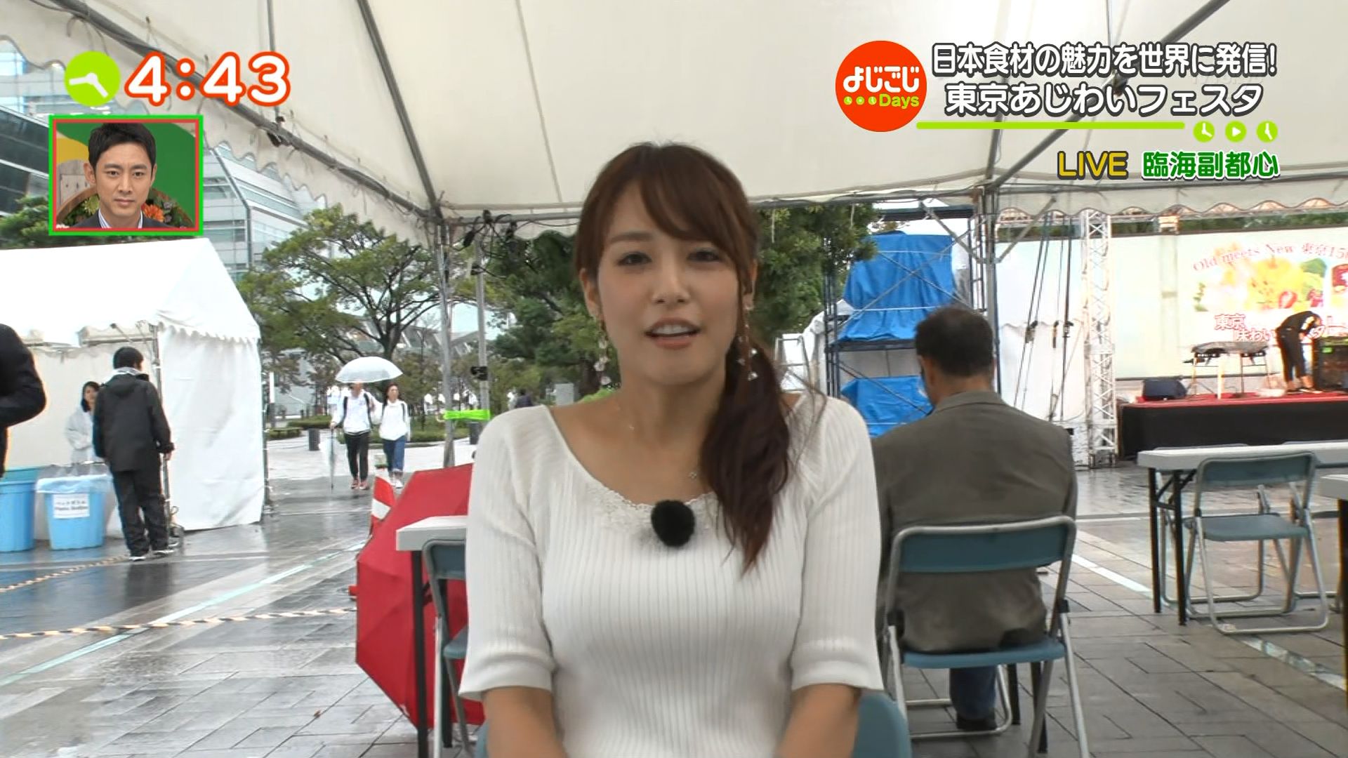 鷲見玲奈アナ　白ニットで巨乳食レポ！！